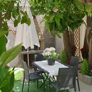 https://casa-vacanze-con-giardino-e-area-barbecue.in-sardinia.net